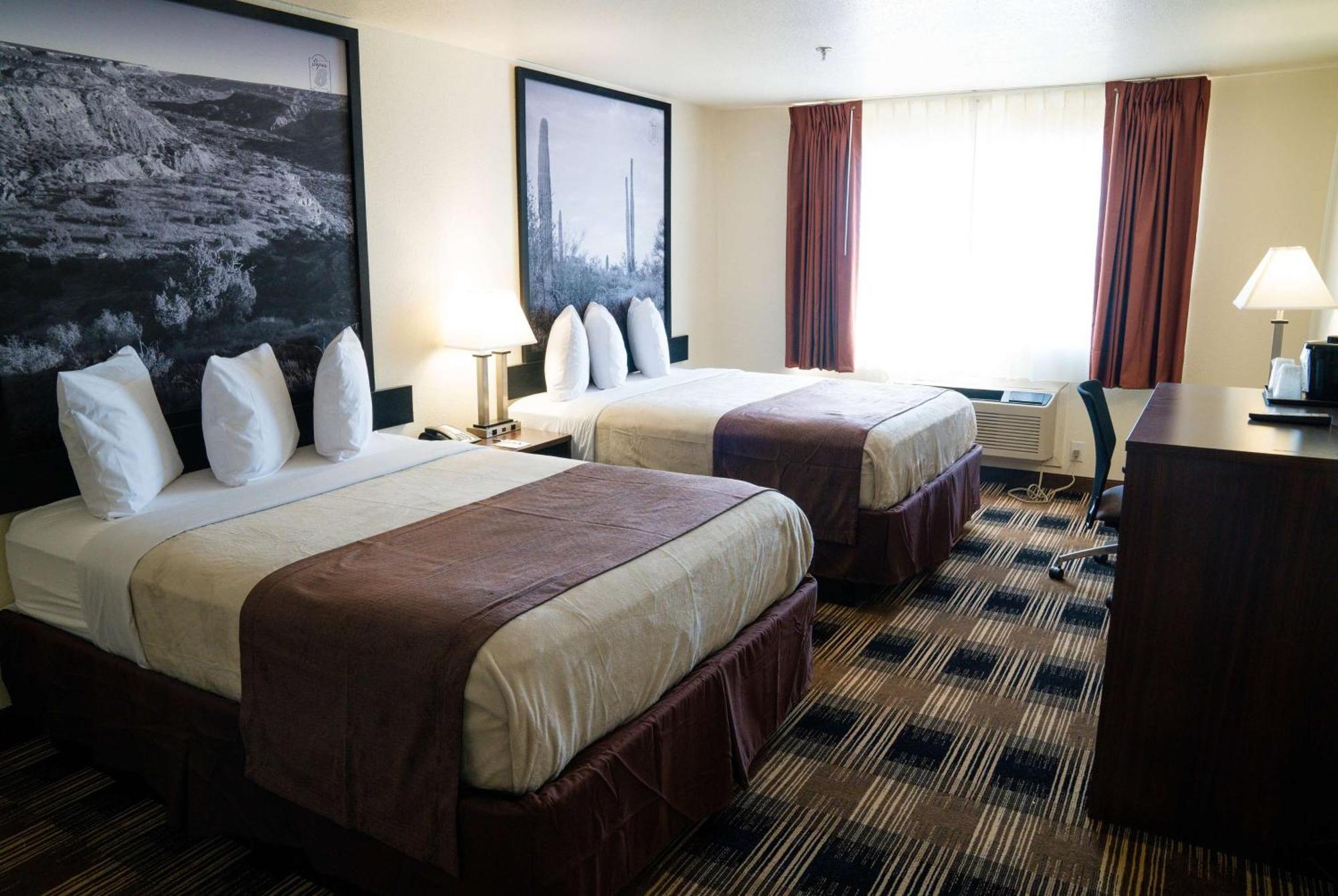 Super 8 By Wyndham Yuma Hotel Exterior photo