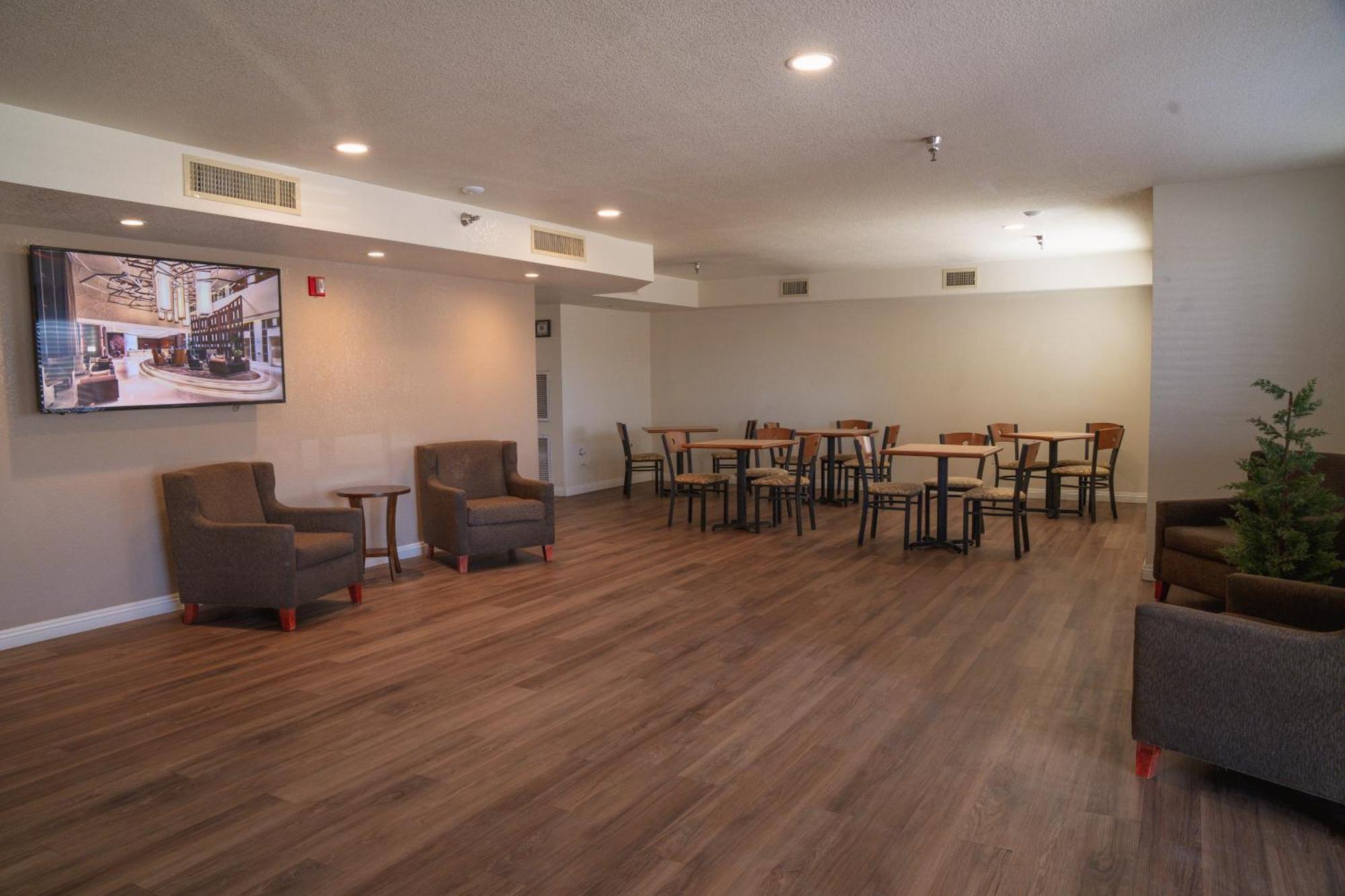 Super 8 By Wyndham Yuma Hotel Exterior photo